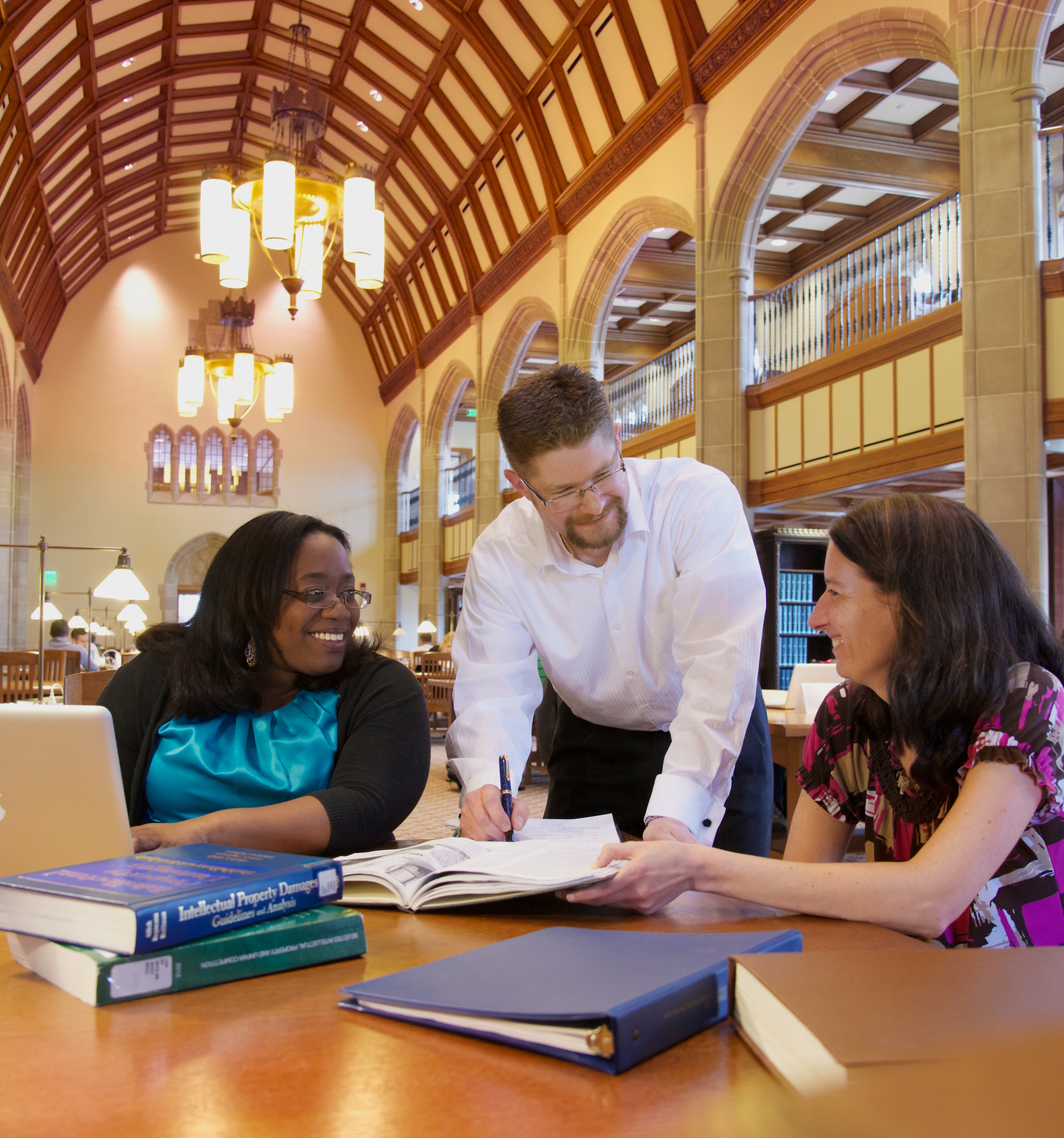 ST Law Lib_7694 fin photography by Midwest Photographics